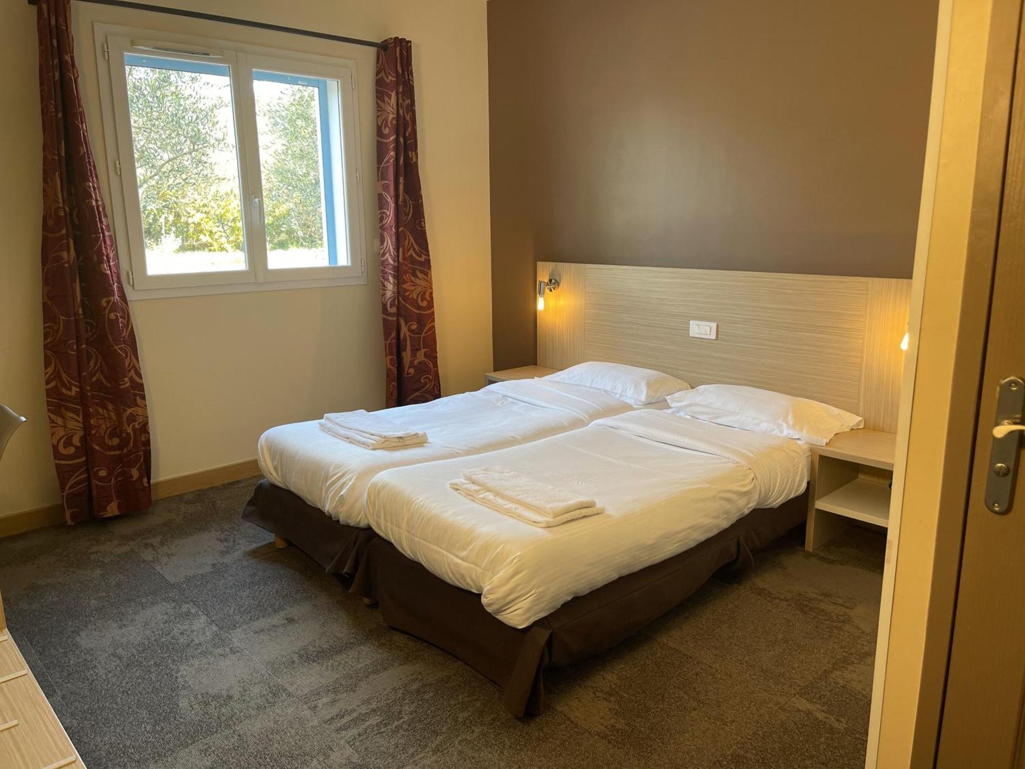 La Saleine Hotel Crest Bagian luar foto